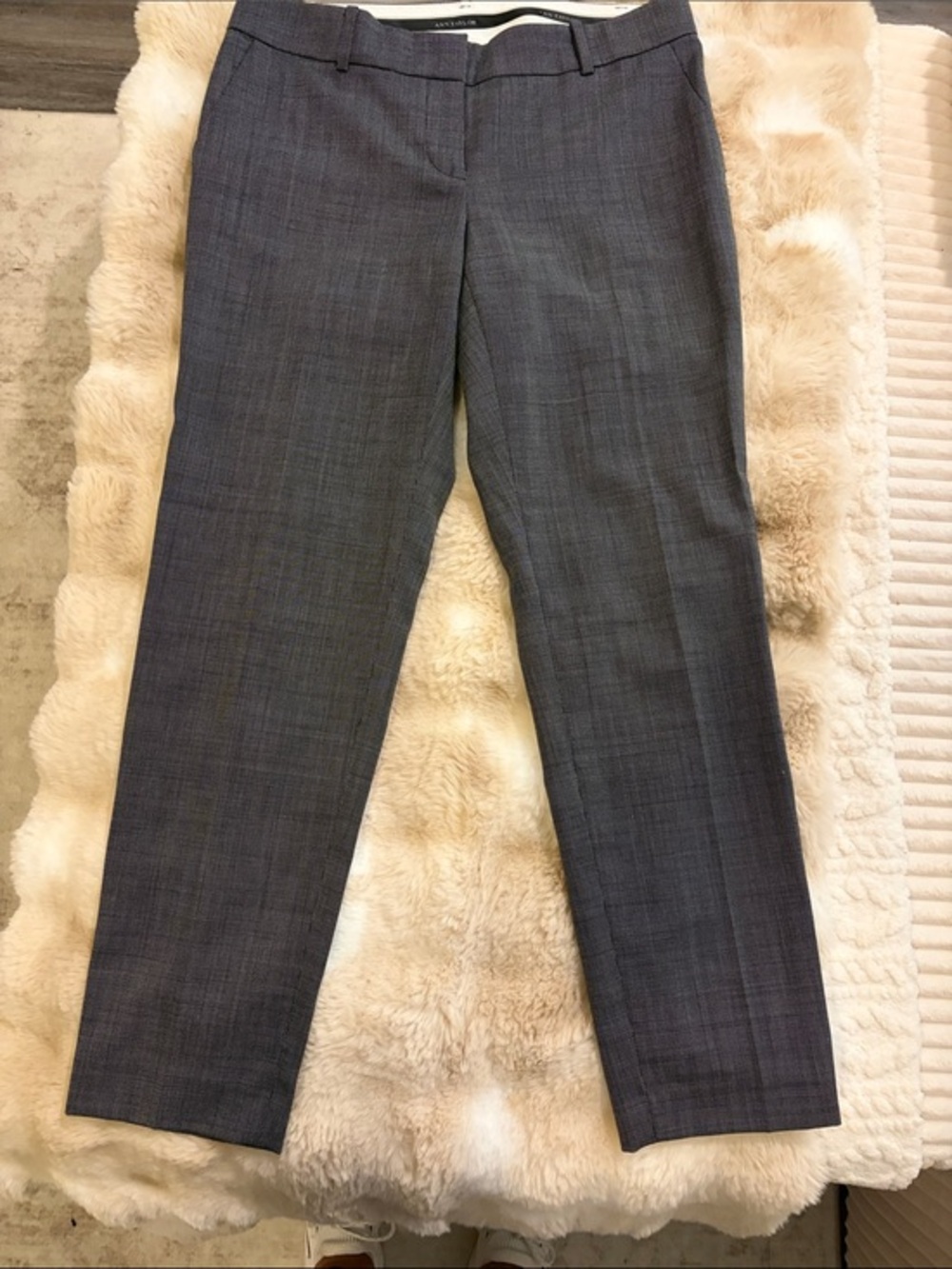 Ann Taylor women’s dress pants in black and grey slant pockets size 4